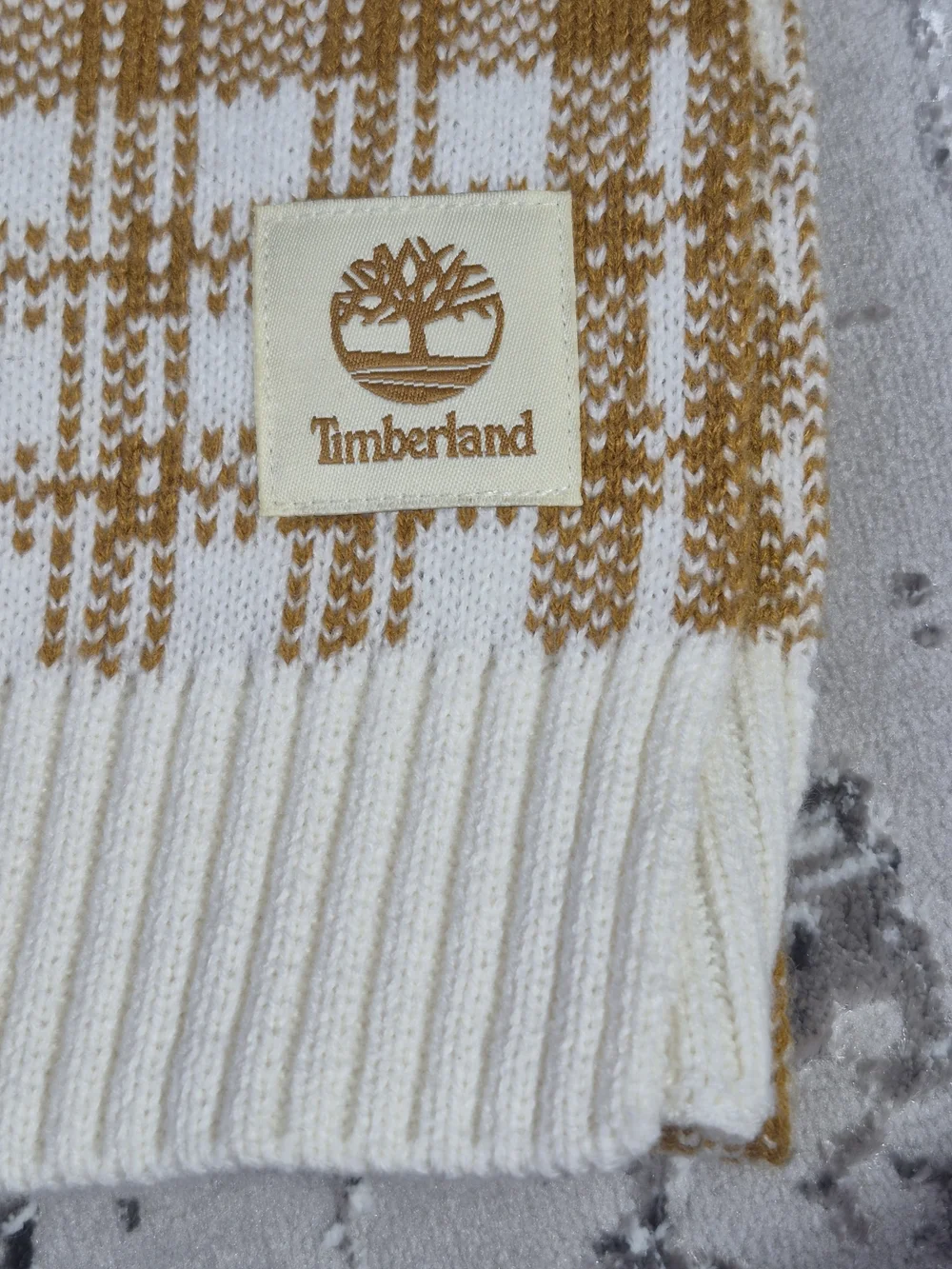Timberland Scarf UNISEX One Size Brown Plaid Knit  Winter Cold Weather New